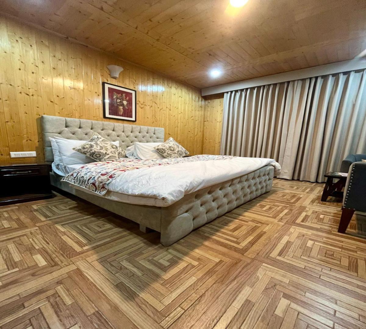 Snow Range Resort And Cottage Vashist ภายนอก รูปภาพ